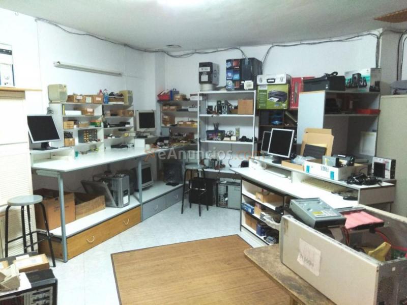 Local Comercial en alquiler en  Es Forti - Son Cotoner - Son Dameto, Palma de Mallorca