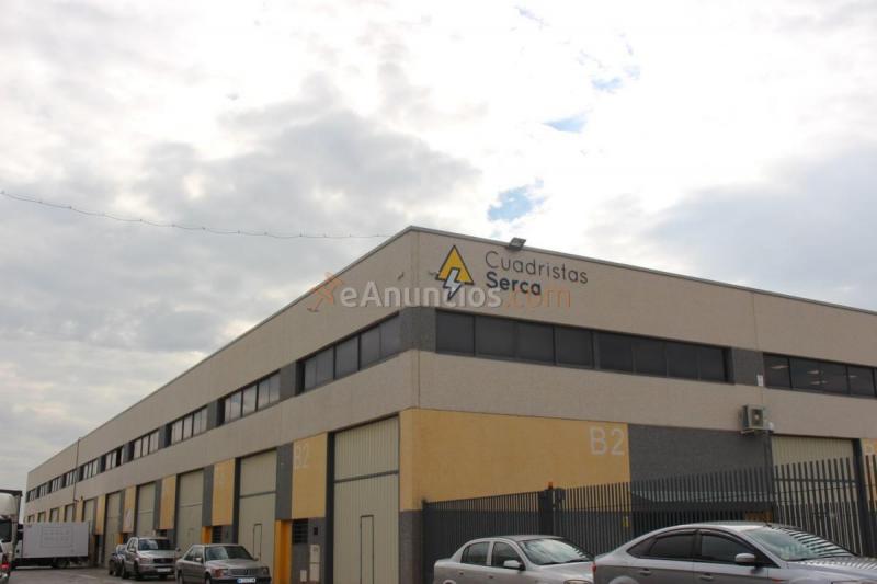 Edificio en venta en Calle Caracas, La Garena, Alcalá de Henares