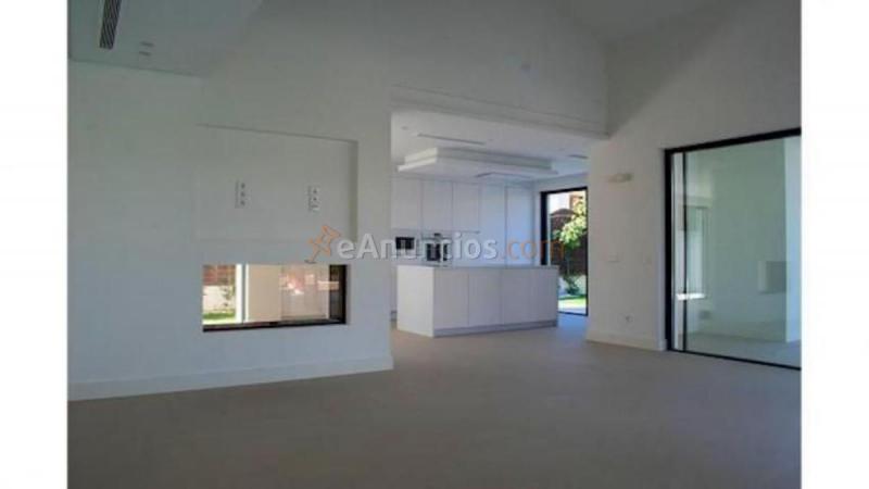 Adosado en venta en Calle Río Támesis, Marbella, Nueva Andalucía, Marbella