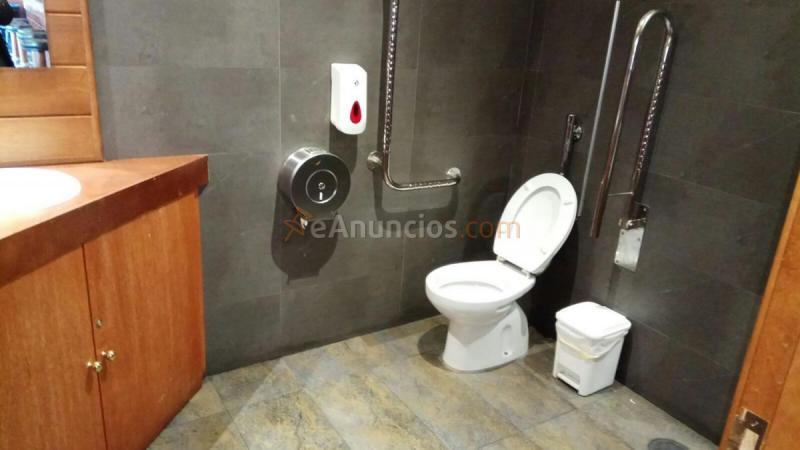 Local Comercial en alquiler en Calle Figueiras, O Milladoiro, Ames