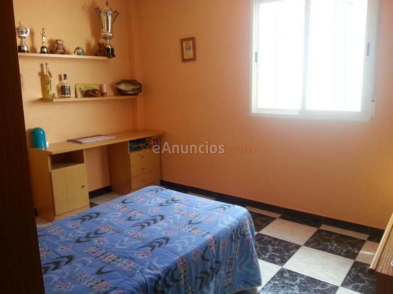 Casa en venta en Calle Violeta, Santa Fe