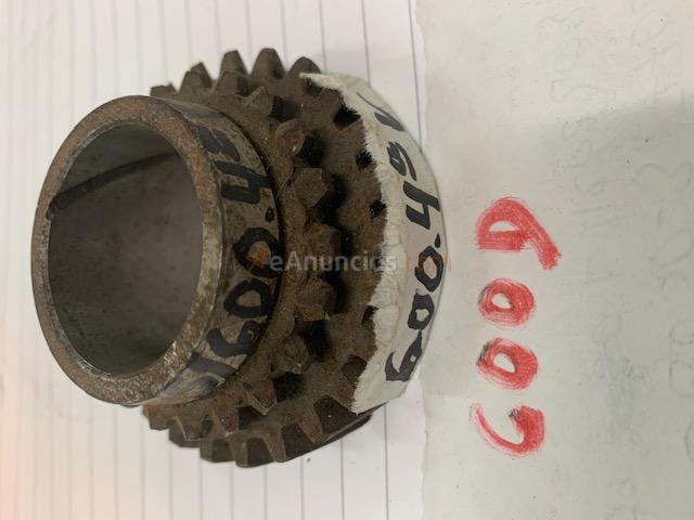 Piezas para 600.. Nuevas