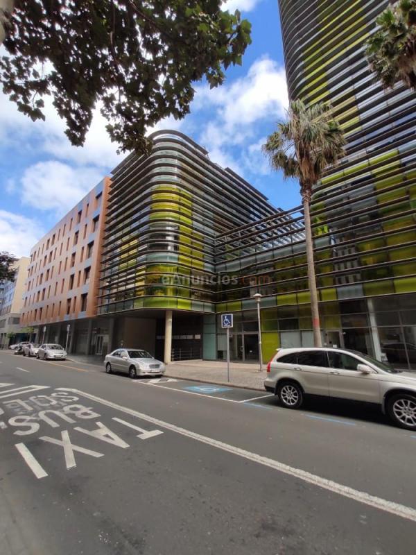 Plaza de garaje en venta en Las Canteras