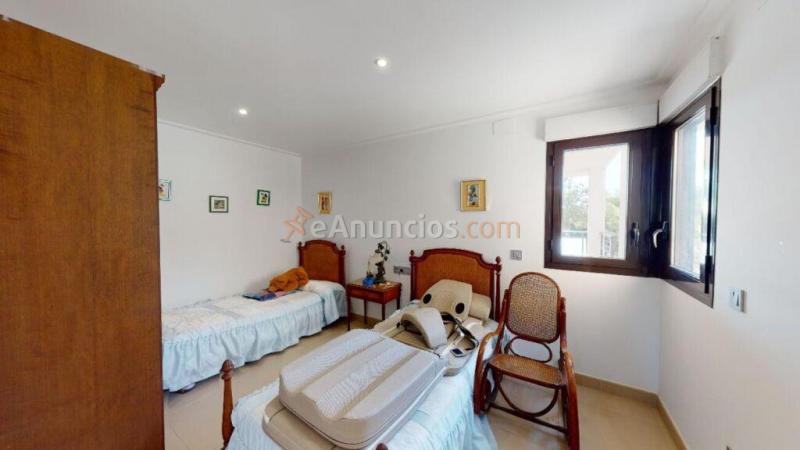 Casa-Chalet en Venta en Novelda Alicante