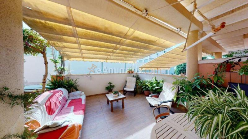 Casa de pueblo en Venta en Elche Alicante