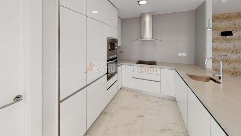 Casa-Chalet en Venta en Villamartin Alicante