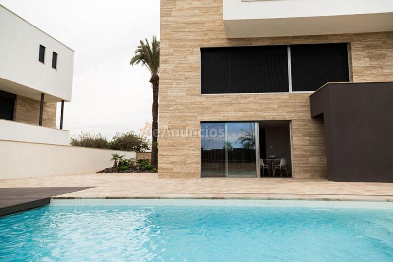Casa-Chalet en Venta en Torre De La Horadada Alicante
