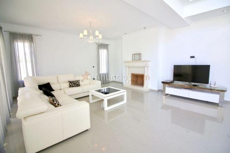 Casa-Chalet en Venta en Cabo Roig Alicante