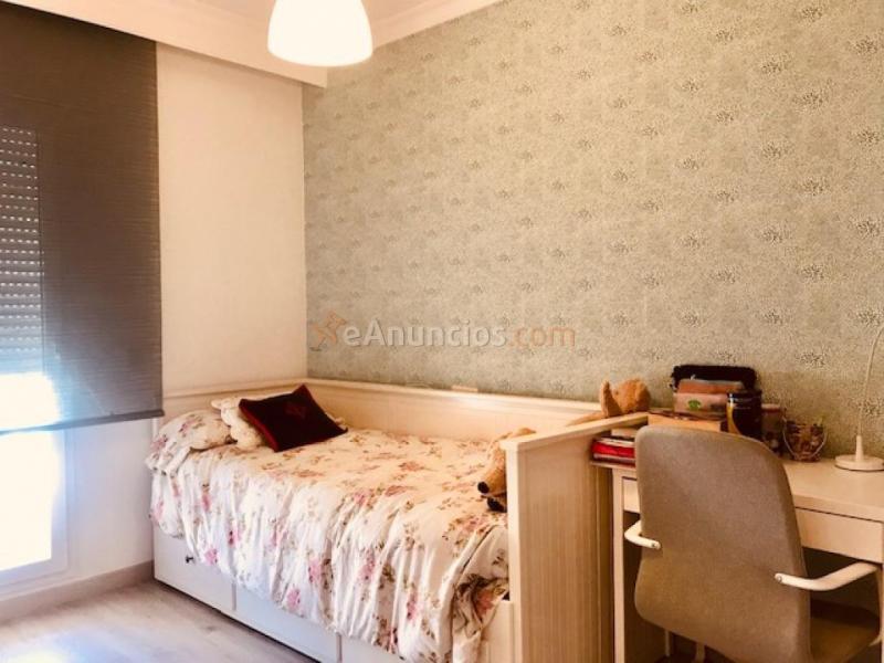 Casa-Chalet en Venta en Nueva Andalucia Málaga