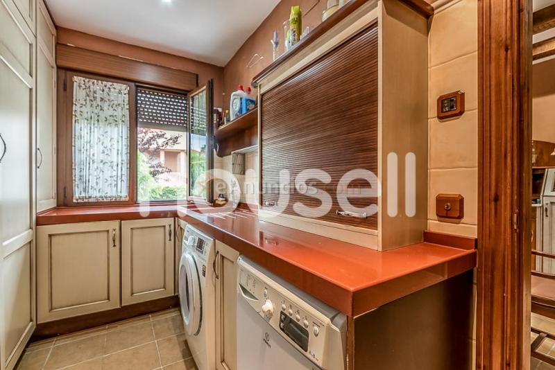 Mansión de 500 m en Calle Sandro Pertini, 45200 Illescas (Toledo)