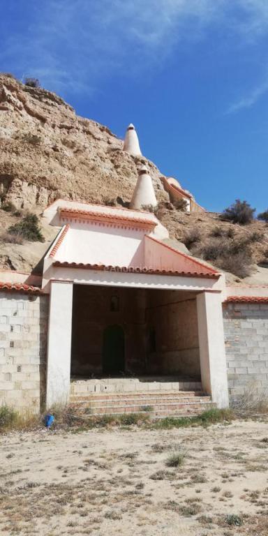 Terreno en venta en Fonelas de 4560000 m2