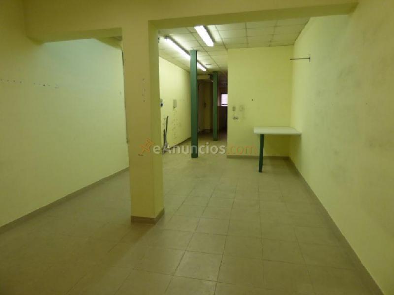 LOCAL COMERCIAL EN VENTA DE 143M2 EN LA ZONA DEL PASEO DE MANRESA