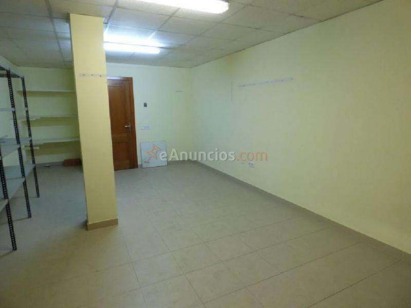 LOCAL COMERCIAL EN VENTA DE 143M2 EN LA ZONA DEL PASEO DE MANRESA