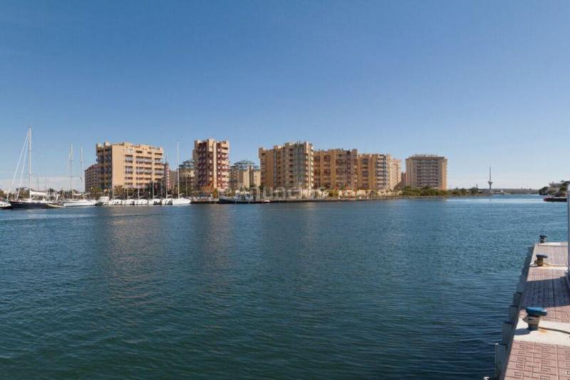 Apartamento en Venta en Manga Del Mar Menor, La Murcia