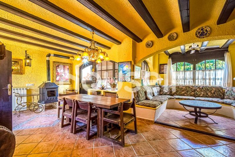 Chalet en venta de 360 m Calle Pebrella, 03730 JáveaXbia (Alacant)