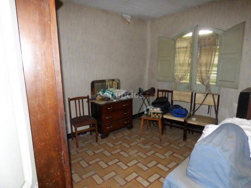 CASA PARA REFORMAR EN VENTA CON TERRENO DE 301M2 EN SALLENT