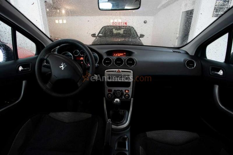 Peugeot 308 1.6 GASOLINA 120CV 