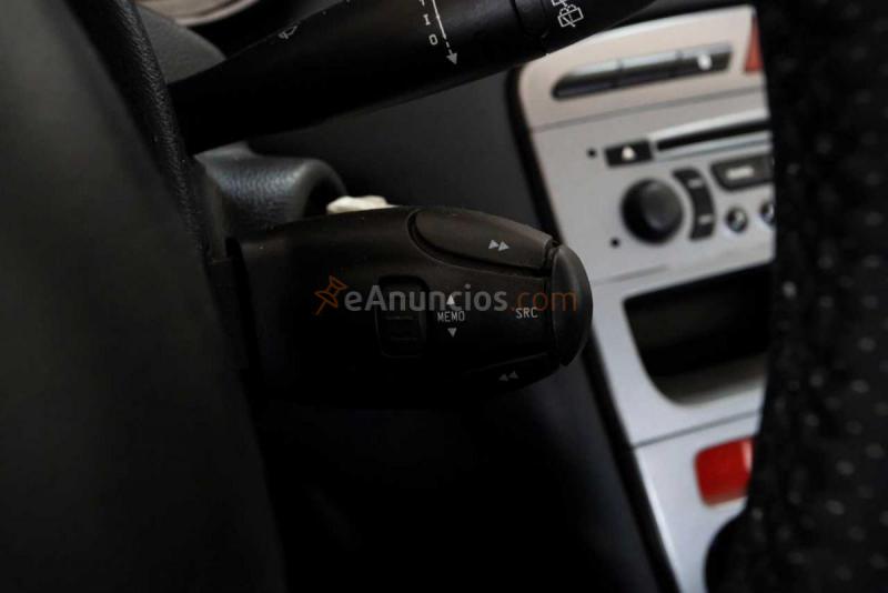 Peugeot 308 1.6 GASOLINA 120CV 