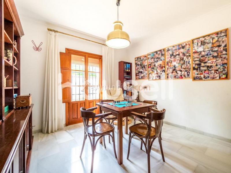Casa en venta de 460 m en Avenida Alcaldesa María Regla Jiménez, 41807 Espartinas (Sevilla)