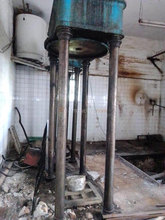 Molino antiguo semi-reformado en Saleres