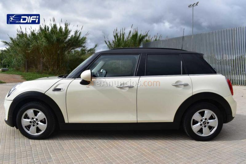 MINI Cooper COOPER D 5 PUERTAS 