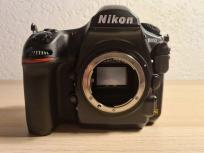 Nikon D850 en embalaje original