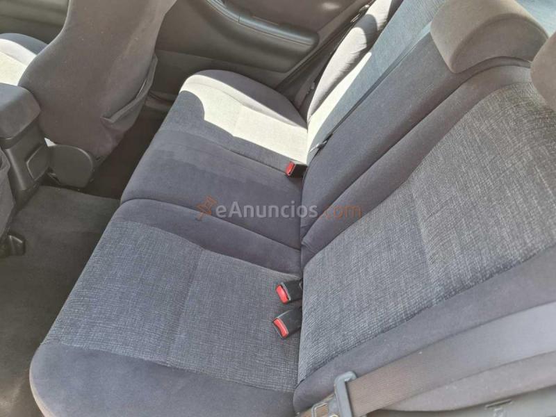 Toyota Corolla 2.0 4D 116CV 