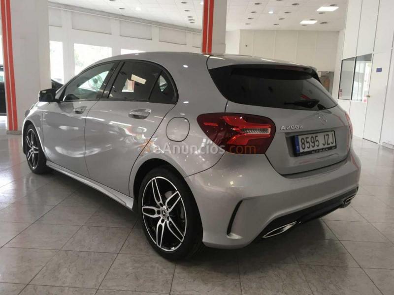 Mercedes Clase A 200 d Aut. Amg Night  Apple Car Play   Full Led  Camara  Tempomat 