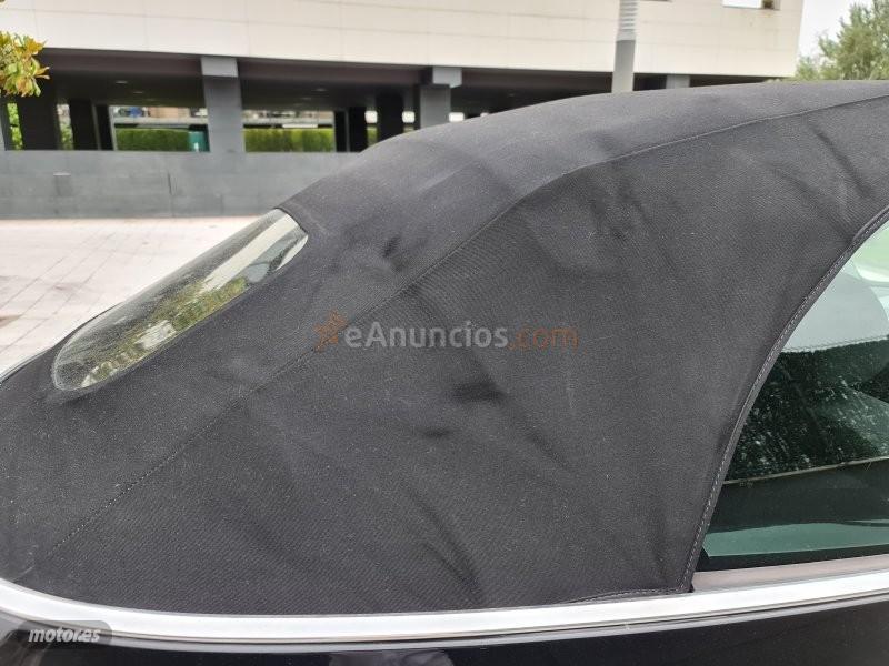 Volkswagen New Beetle 2.0 Cabrio de 2003 con 137 Km por 6.000 EUR. en Asturias