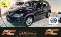 Volkswagen Tiguan 2.0 TDI 150CV BLUEMOTION 4X2 CLIMA-LLANTAS 17-SENSORES DEL Y TRASEROS