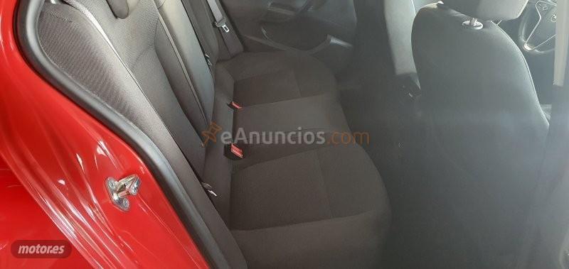 Opel Insignia 1.6 CDTI 120CV de 2016 con 140.000 Km por 8.500 EUR. en Caceres