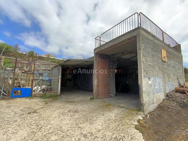 Se vende casa rural con finca