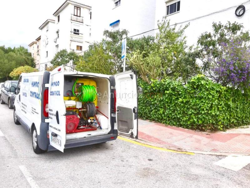 Desatoros y fontanería