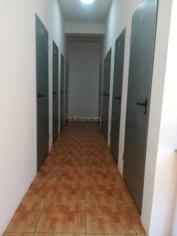 Alquiler de amplios trasteros