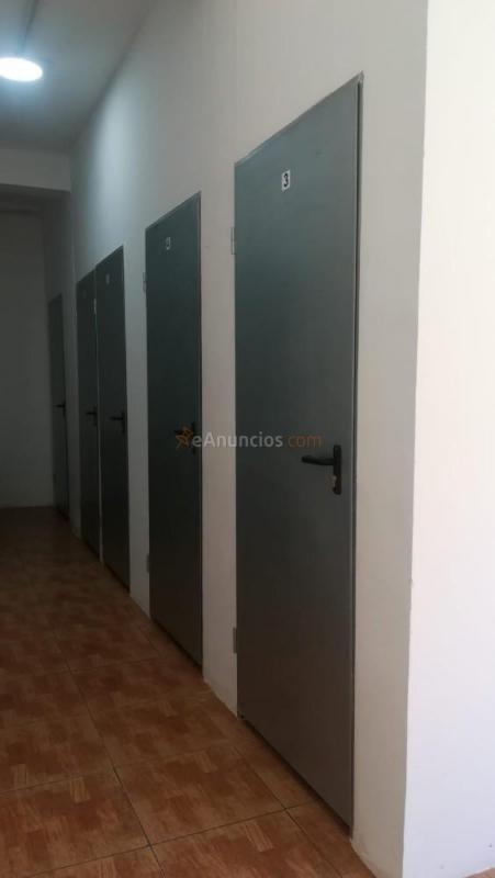 Alquiler de amplios trasteros
