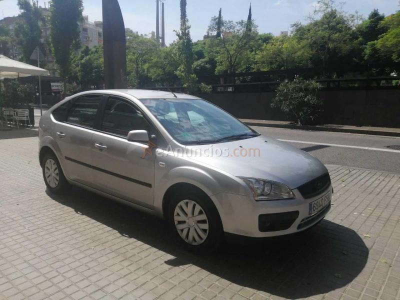 Ford Focus  1.6 TREND 