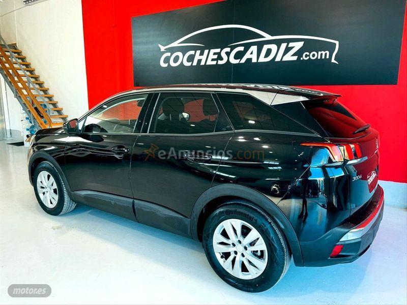 Peugeot 3008 1.6BLUEHDI 88KW 120CV ACTIVE SS de 2017 con 135.000 Km por 16.900 EUR. en Cadiz