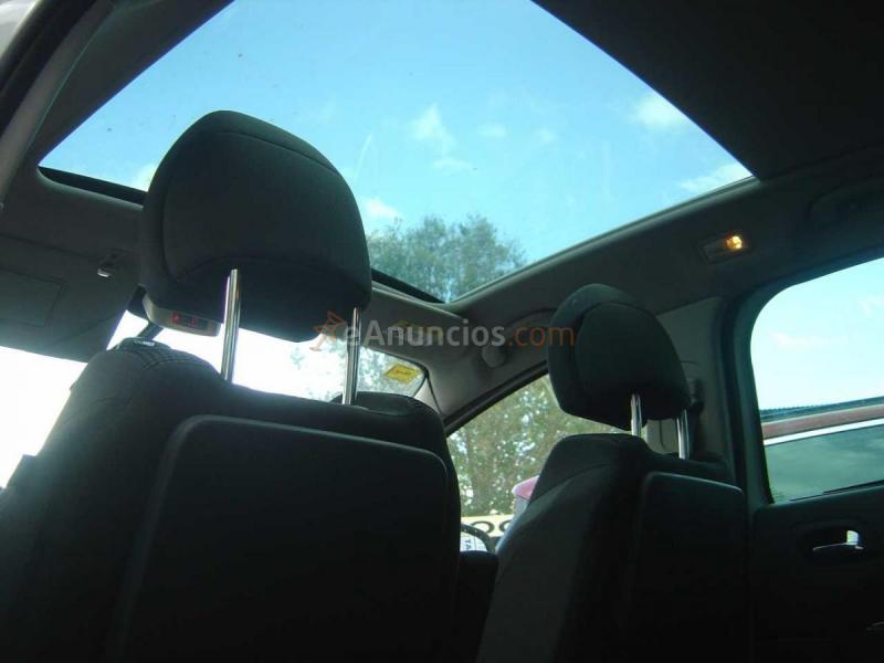 Peugeot 5008 1.6 B HDI  ALLURE 