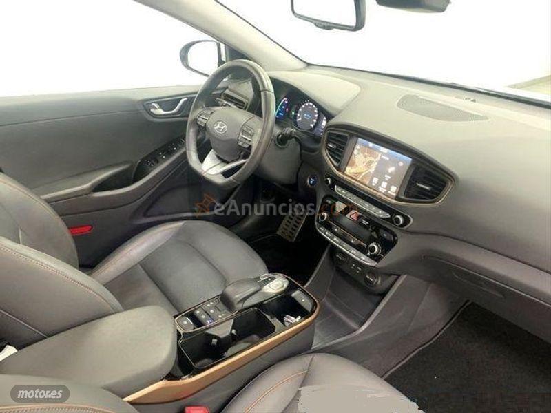 Hyundai Ioniq 88kW Style de 2019 con 5 Km por 29.350 EUR. en Malaga