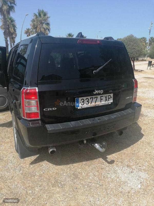 Jeep Patriot Cdr 2000 diesel limite de 2007 con 245.000 Km por 6.300 EUR. en Cadiz