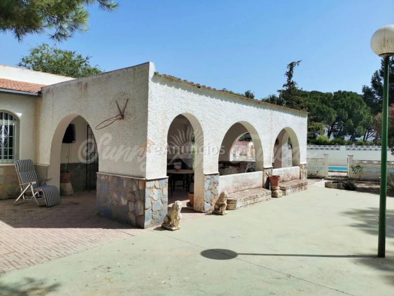 Casa-Chalet en Venta en Villena Alicante