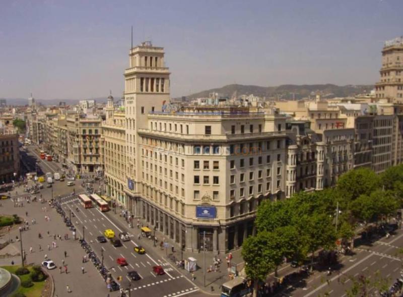 HOTEL 4 ESTRELLAS. MUY CÉNTRICO. BARCELONA.