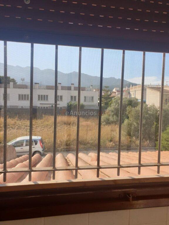 Fantástica adosada a 500 m del mar