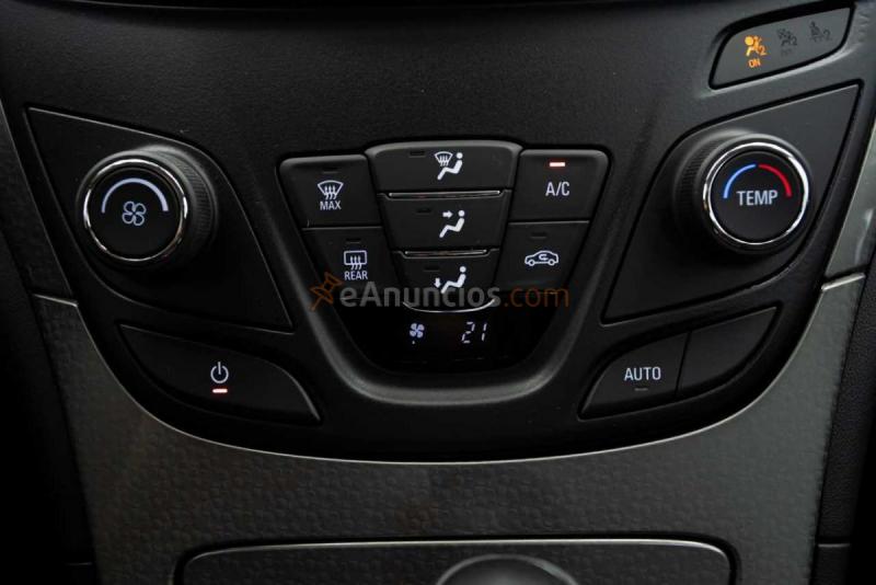 Opel Insignia  1.6 CDTI SELECTIVE136CV 