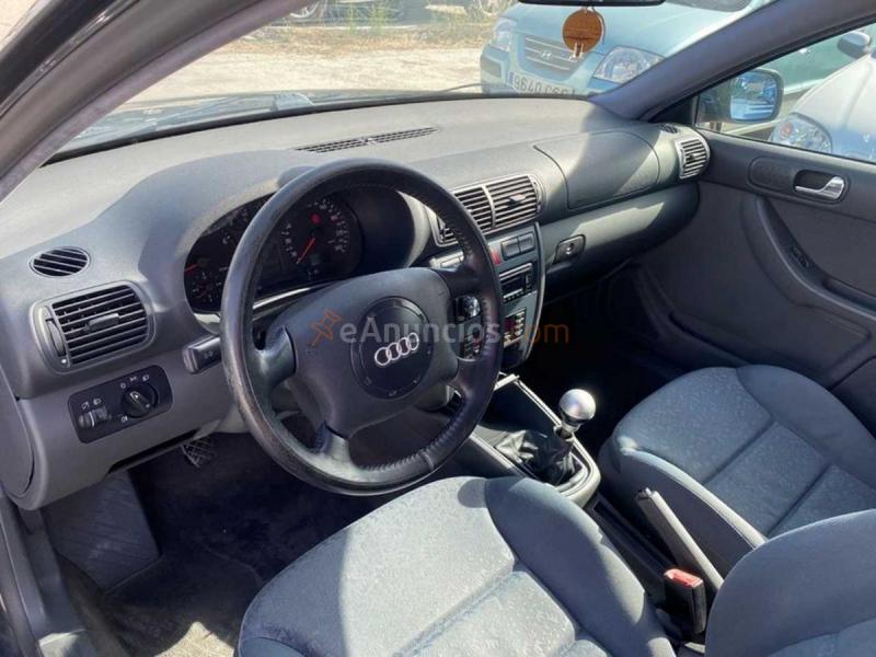 Audi A3 1.8  5V  125 CV POSIBILIDAD DE GARANTIA