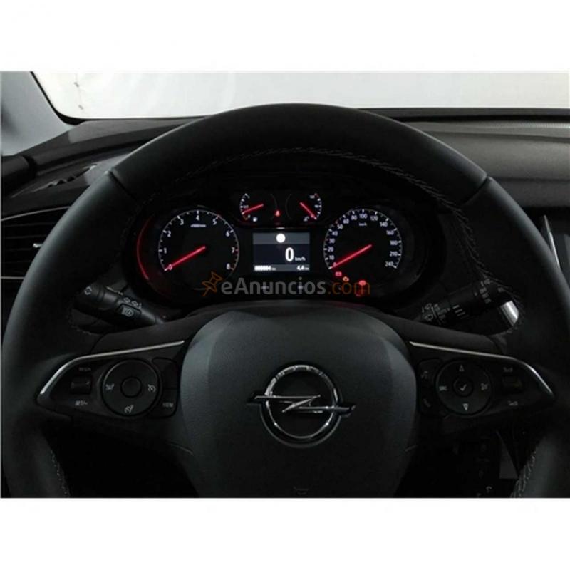 Opel Grandland X Selective 1.2G 130CV