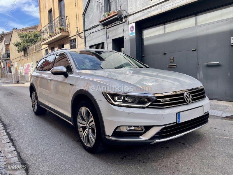 Volkswagen Passat VARIANT ALLTRACK 2.0 TDI 190CV 4MOTION DSG de 2017 con 63.339 Km por 28.985 EUR. en Barcelona