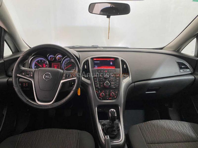 Opel Astra 1.6 136cv Diesel 