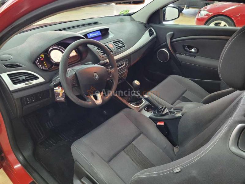 Renault Megane Coupe 1.4TCE 130CV DYNAMIQUE 