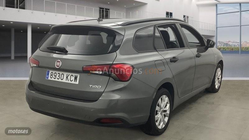 Fiat Tipo SW 1.6 MULTIJET II EASY de 2017 con 128.619 Km por 11.000 EUR. en Madrid